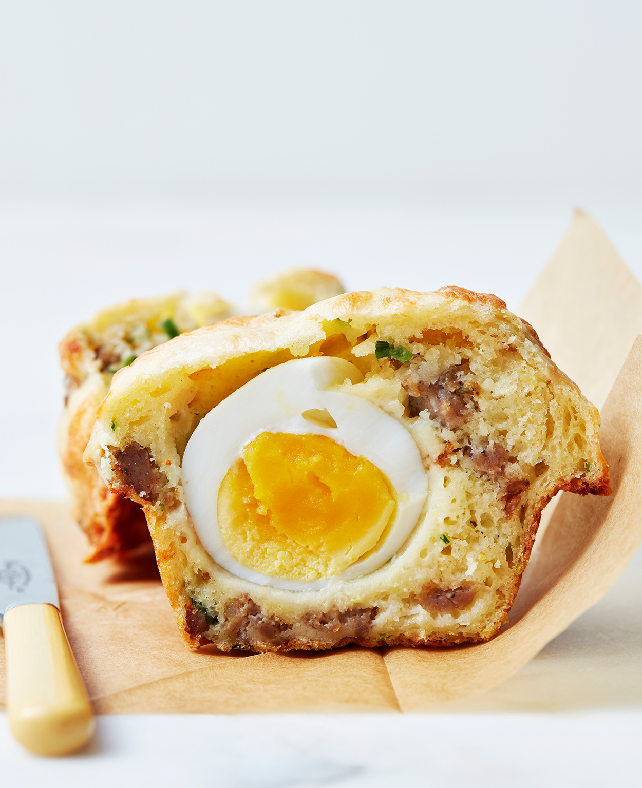 Breakfast_Egg_Cheese_Muffin-440-D113047